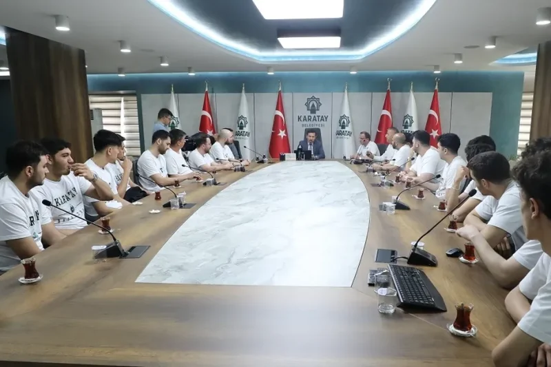 Konya Karatay’ın genç yıldızları 2. lig yolunda