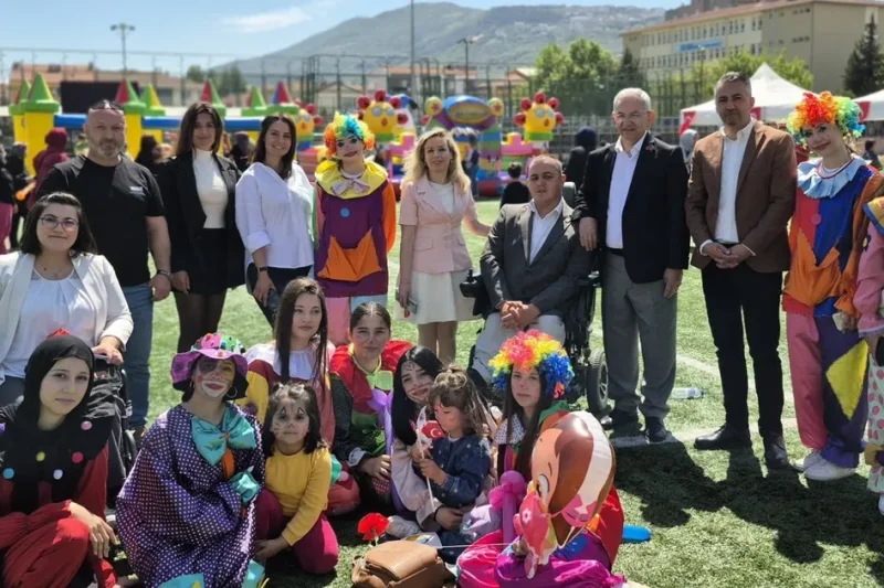 Bursa Gemlik’te 1. Engelsiz Festivali coşkuyla gerçekleşti