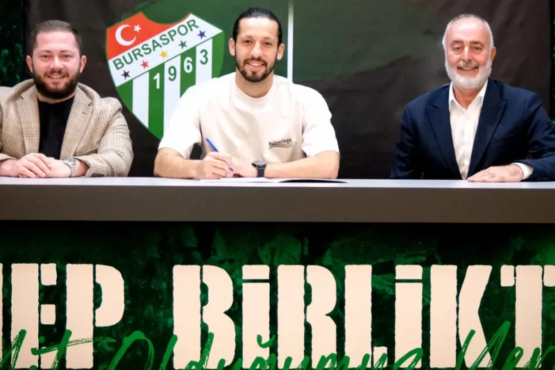 Bursaspor, Batuhan Yayıkcı ile sözleşme imzaladı