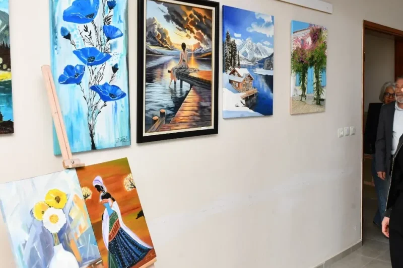 Kaklıç Sanat Akademisi’nin yıl sonu sergisi büyük ilgi gördü