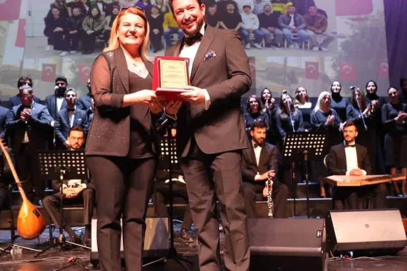 Kocaeli İzmit’te halk müziği coşkusu yaşandı