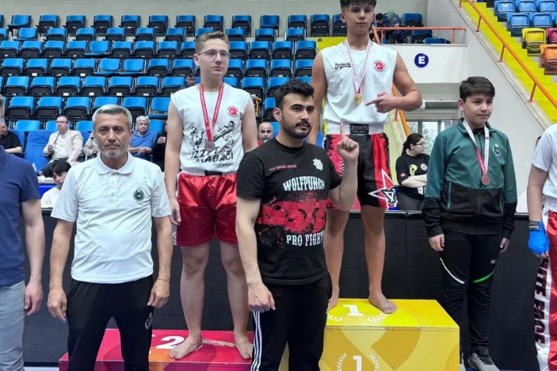 Konya Karataylı sporculardan altın madalya yağmuru